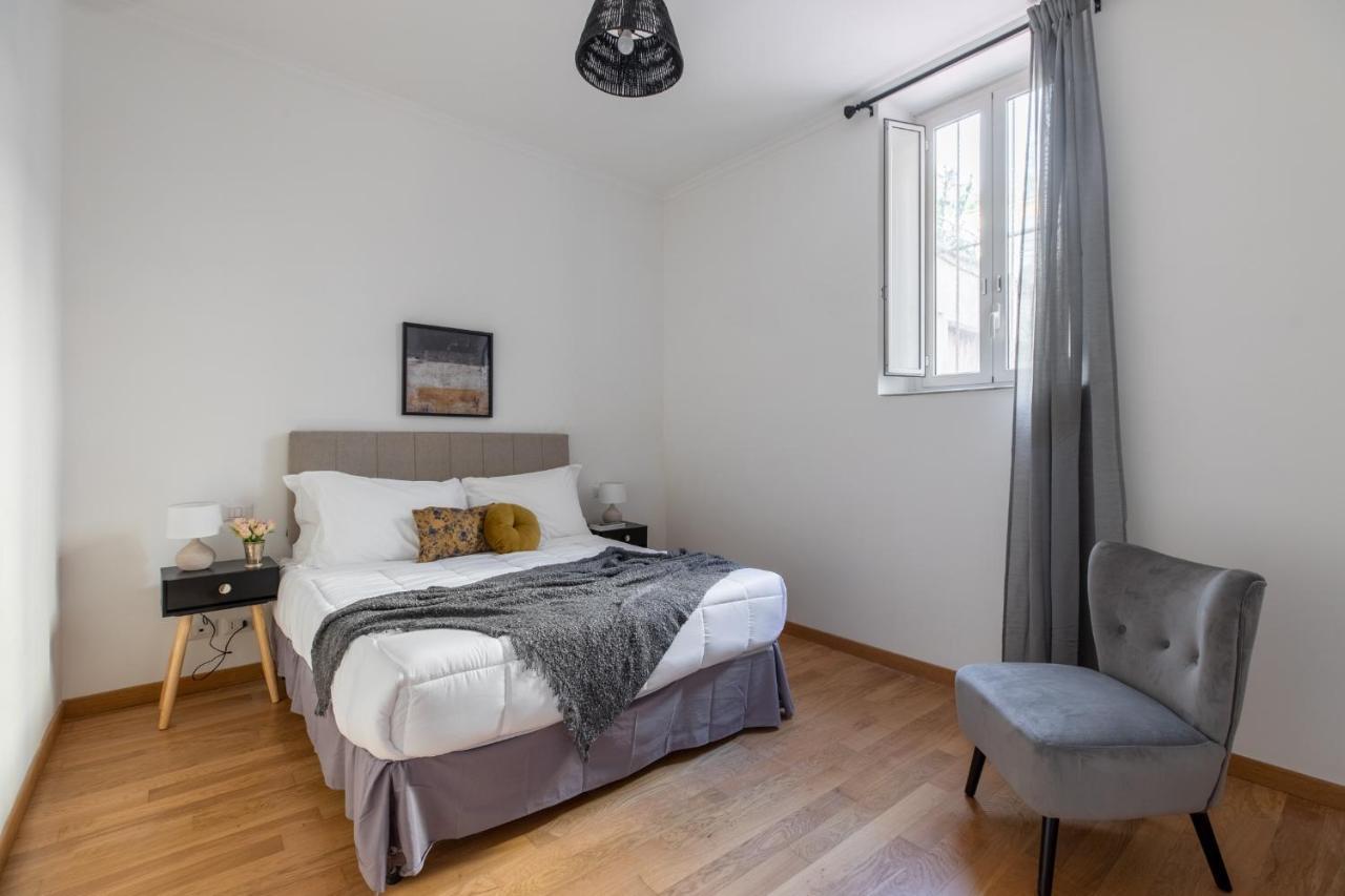 Iflat Spanish Steps Elegant Apartment Rome Bagian luar foto
