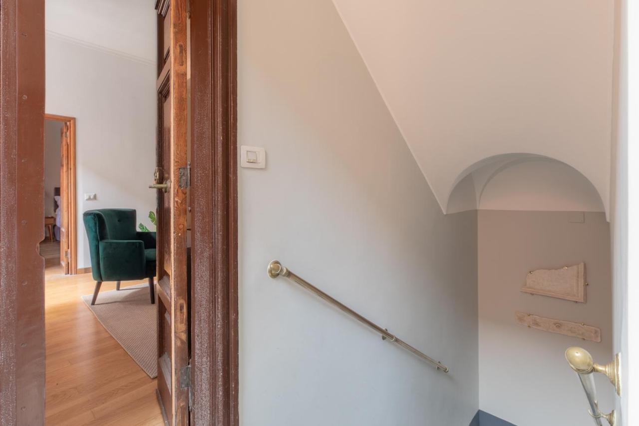 Iflat Spanish Steps Elegant Apartment Rome Bagian luar foto